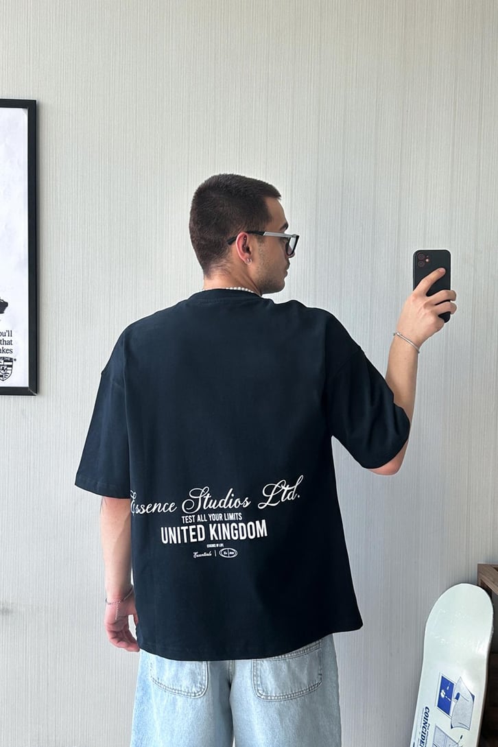 Essence Baskılı Oversize Tişört