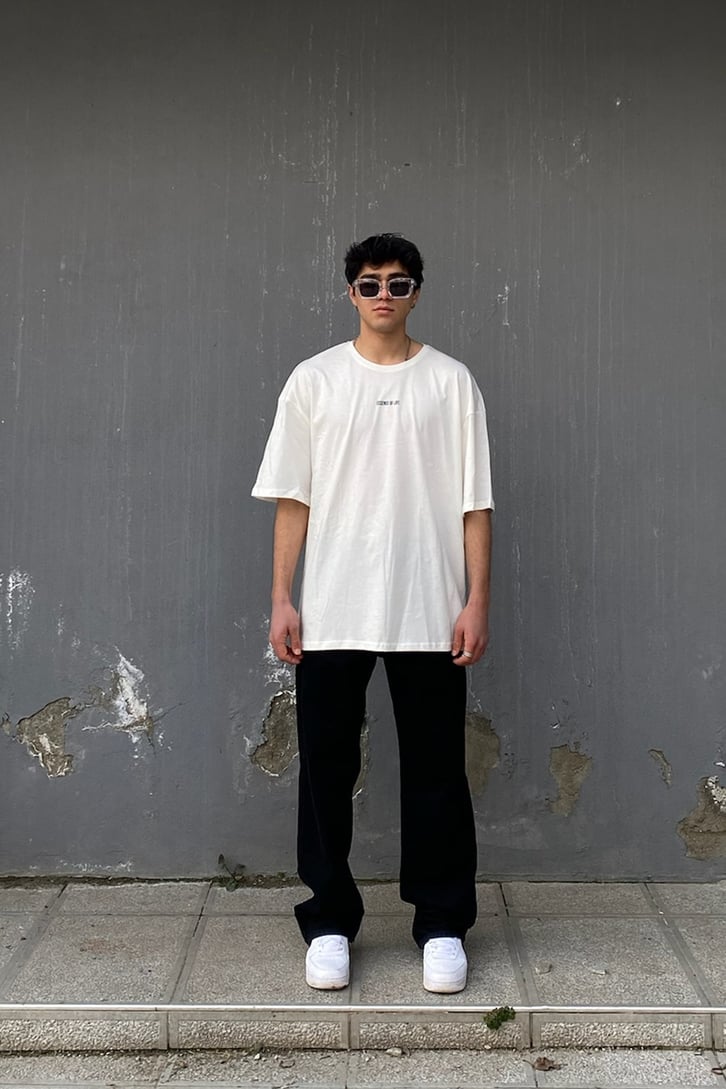 Essence Of Life Printed Oversize Beyaz Tshirt