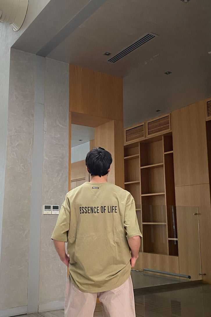 Essence Of Life Printed Oversize Tshirt