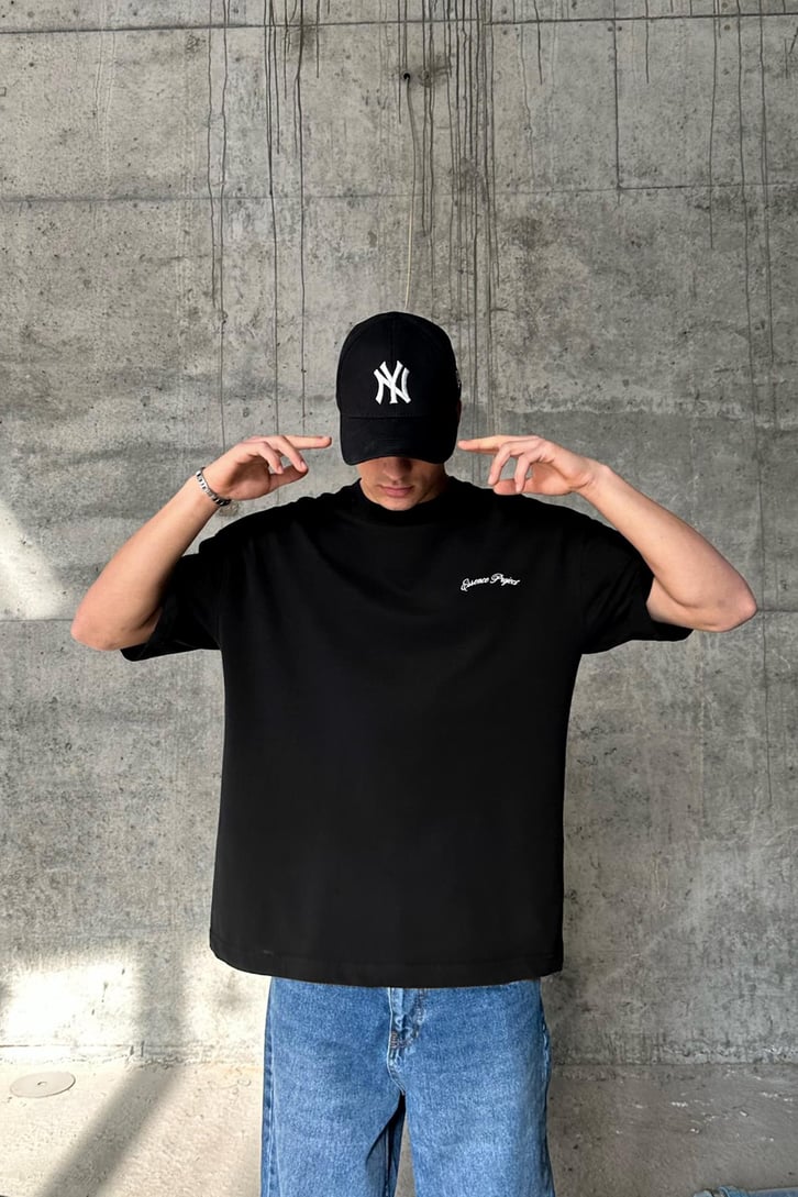 Essence Project Siyah Oversize Tişört