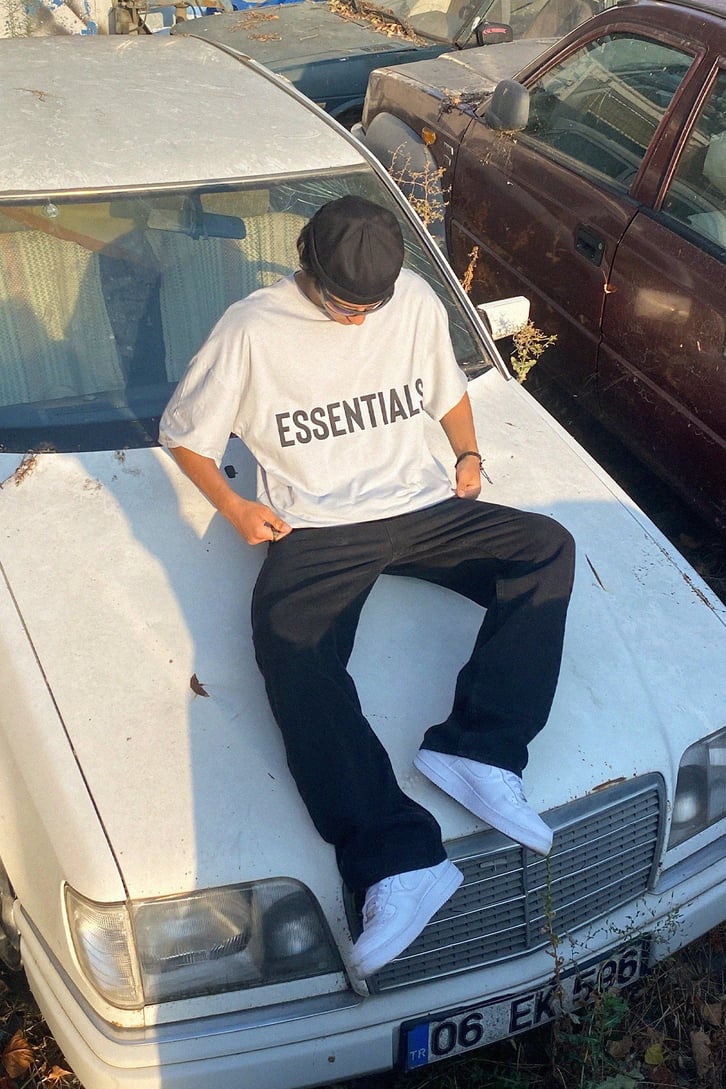 Essentials Baskılı Gri Oversize Tshirt