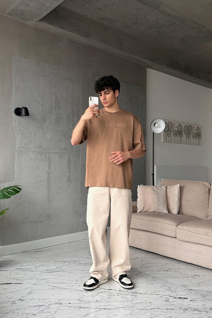 Essentials Kabartma Baskılı Camel Oversize Tişört
