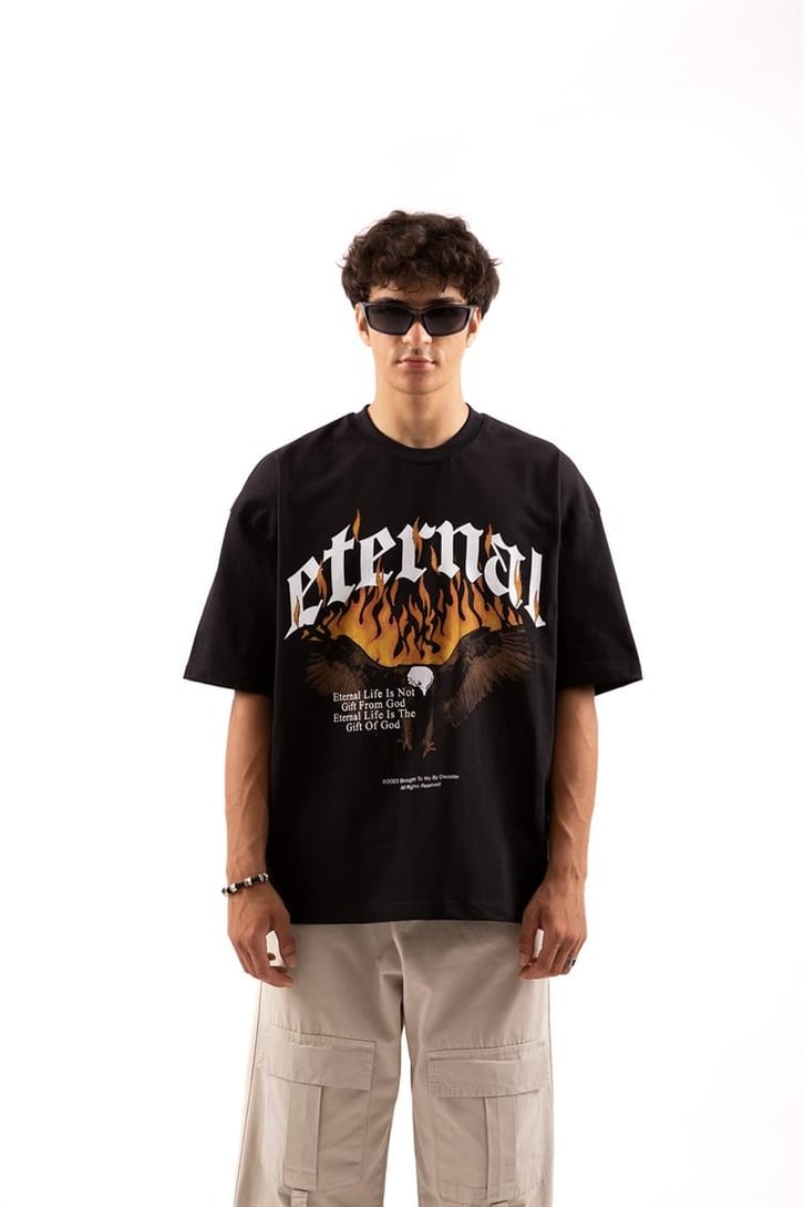 Eternal Eagle Baskılı Siyah Oversize Tişört