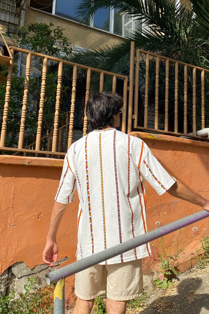 Ethnic Strip Baskılı Oversize Tshirt