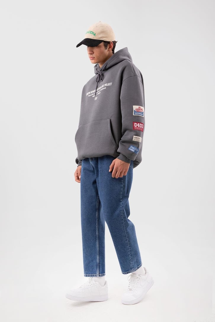 Etiket Nakışlı Bej Oversize Hoodie