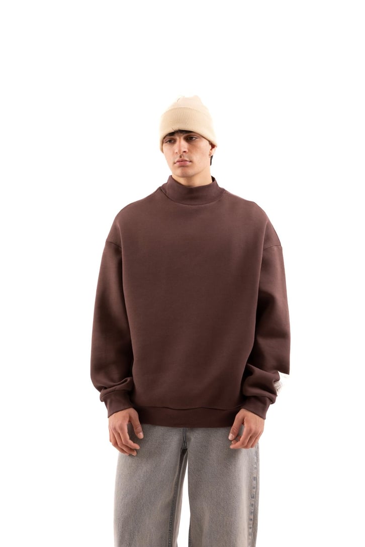 Etiket Nakışlı Kahverengi Oversize Sweatshirt