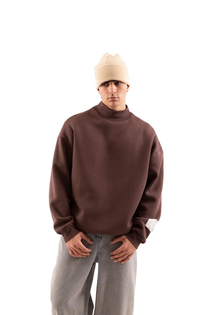 Etiket Nakışlı Kahverengi Oversize Sweatshirt