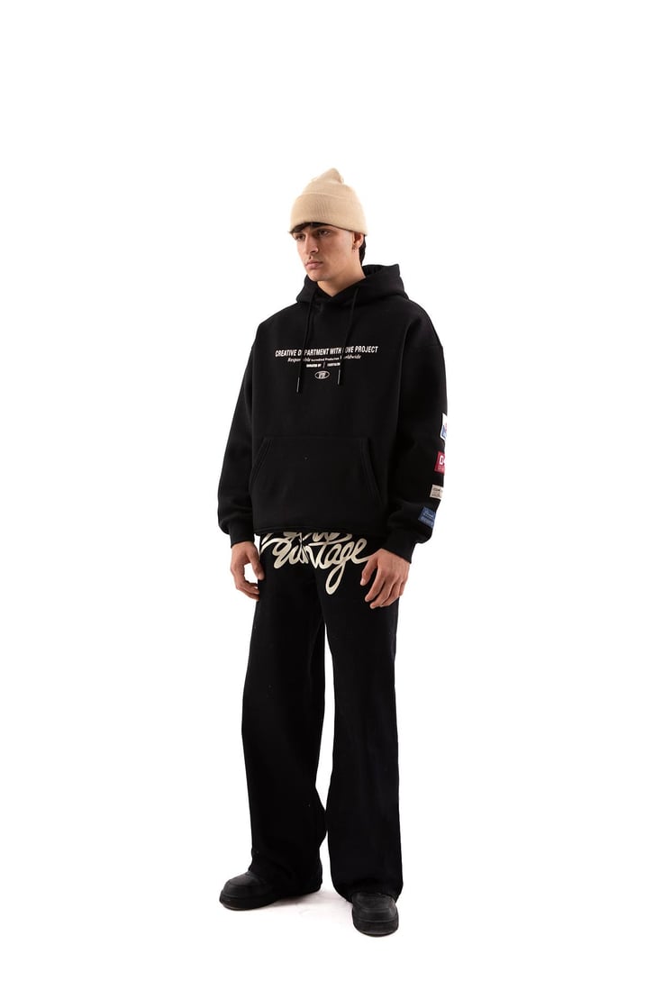 Etiket Nakışlı Siyah Oversize Hoodie