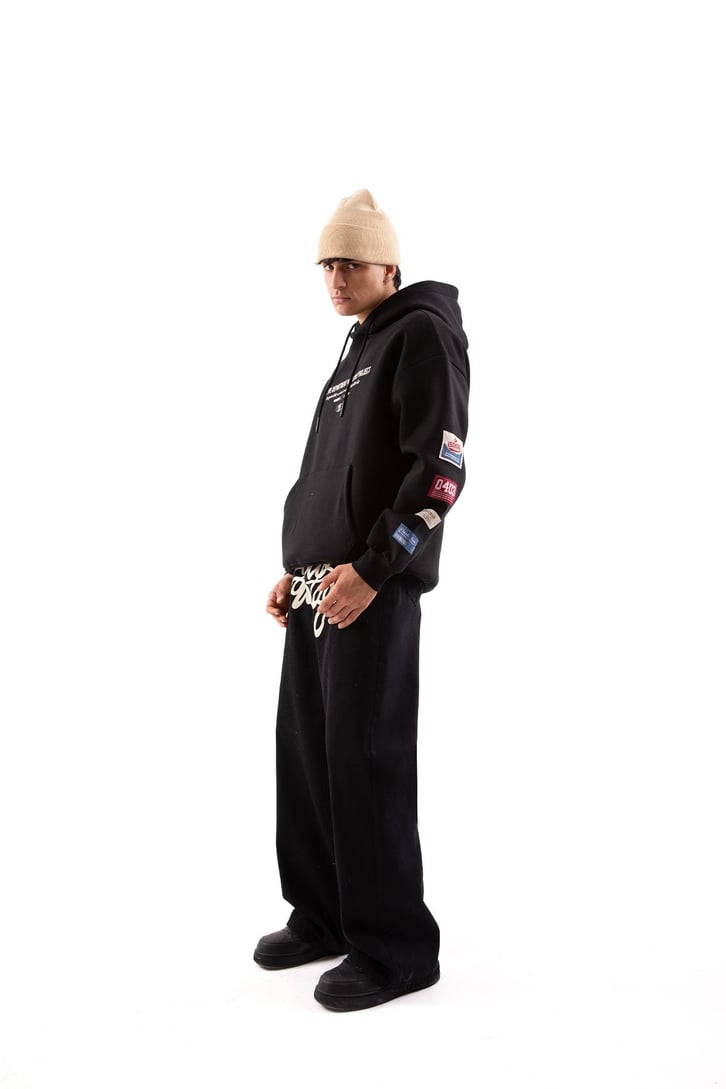 Etiket Nakışlı Siyah Oversize Hoodie