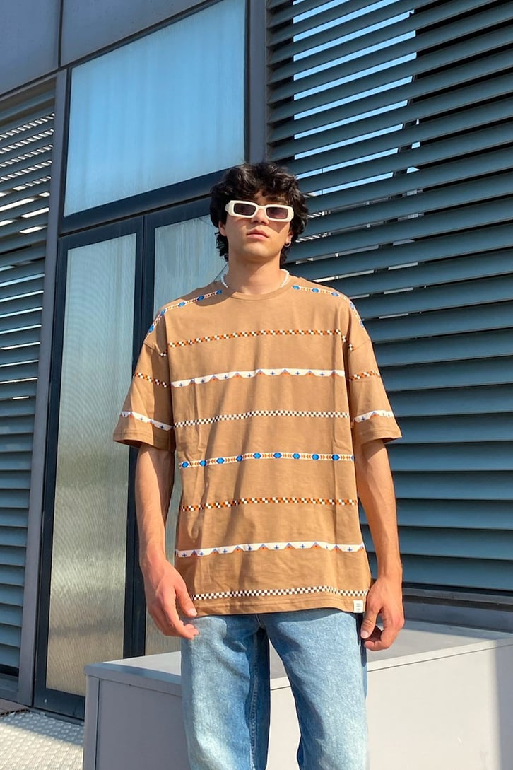 Etnik Şeritli Oversize Tshirt