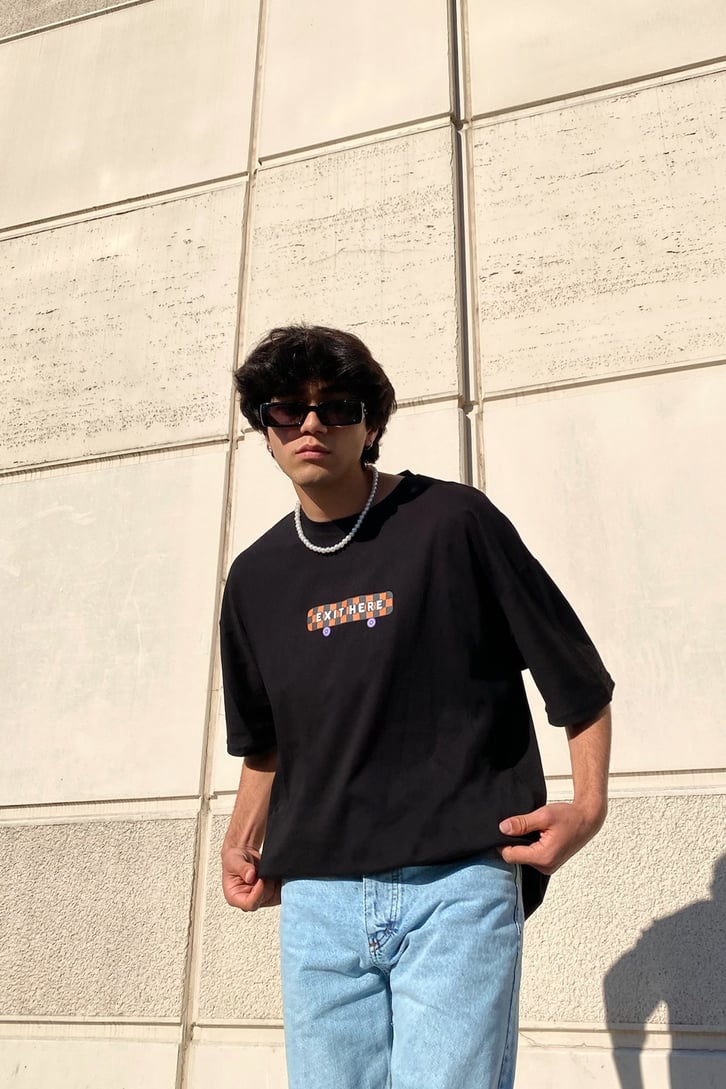 Exit Here Baskılı Siyah Oversize Tshirt