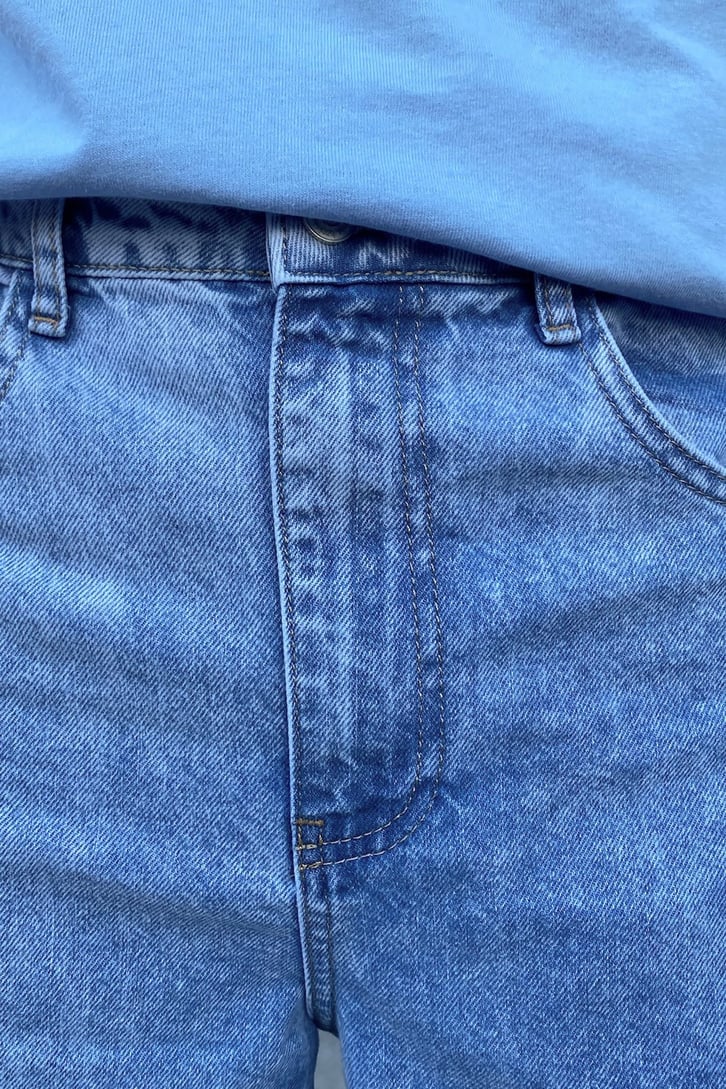 Extenden Yırtık Detaylı Mavi Regular Fit Jean