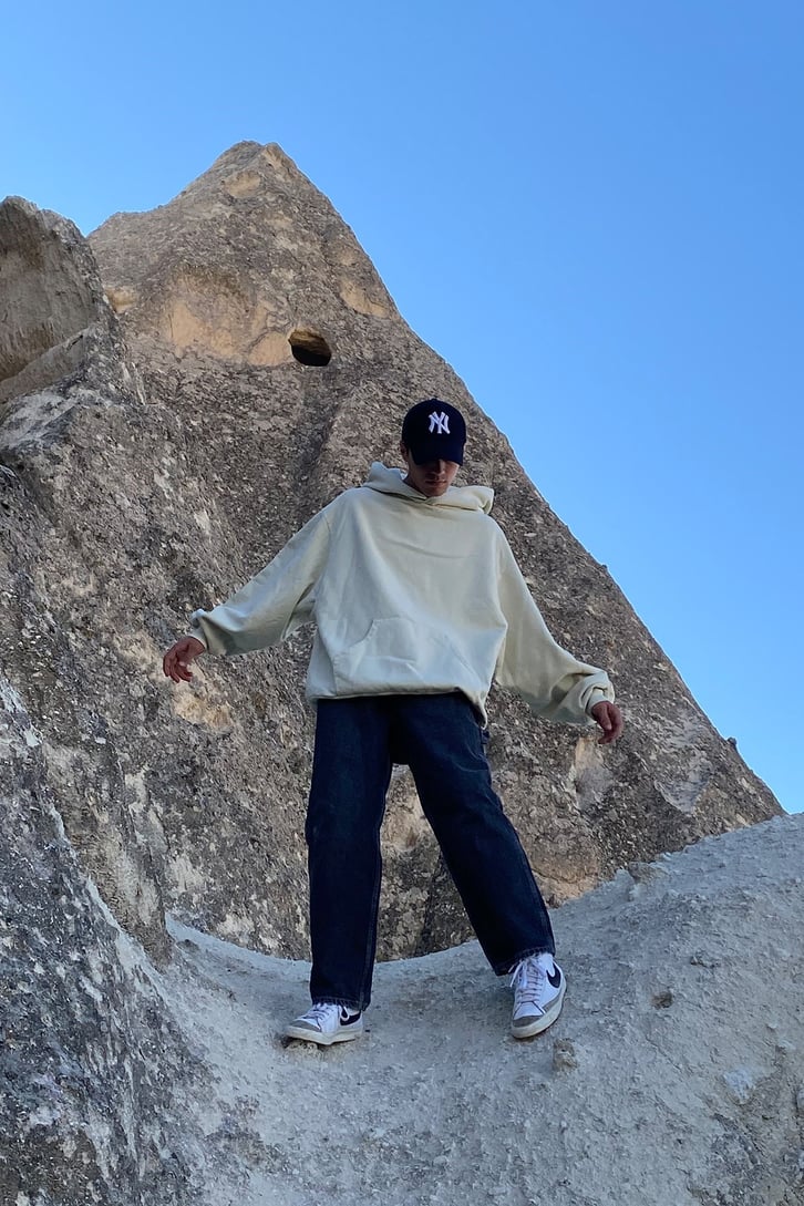 EXTRA OVERSIZE BASIC HOODIE