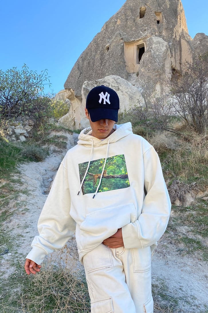 EXTRA OVERSIZE BASIC HOODIE