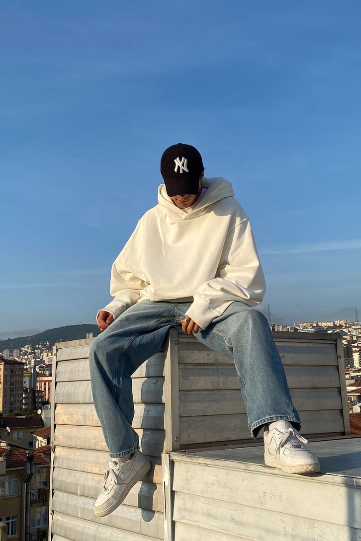 EXTRA OVERSIZE BASIC HOODIE