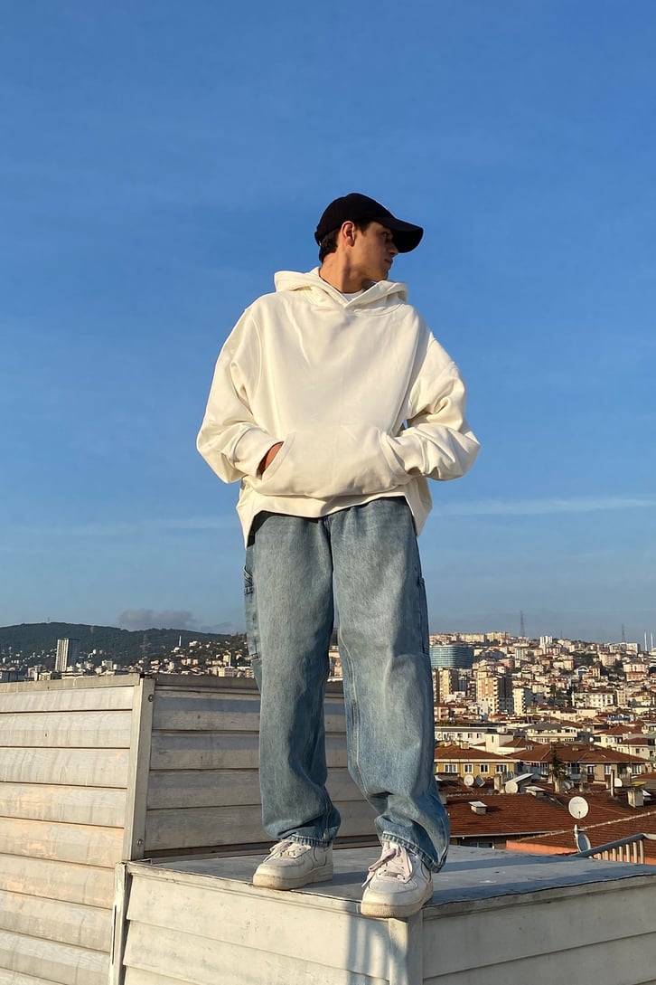 EXTRA OVERSIZE BASIC HOODIE