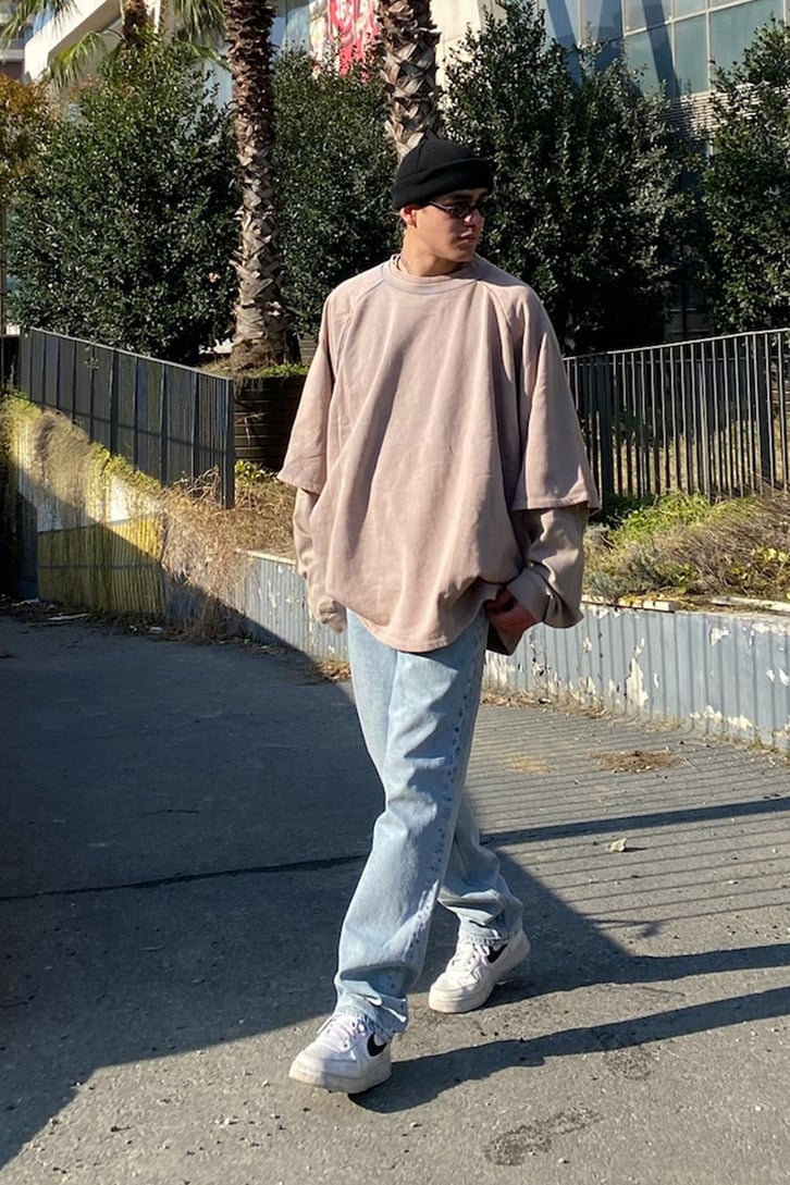 Extra Oversize Beige Premium Sweatshirt