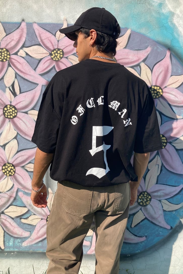 EXTRA OVERSIZE BM BASKILI TSHIRT
