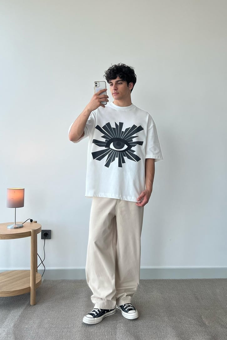 Eye Baskılı Beyaz Oversize Tişört