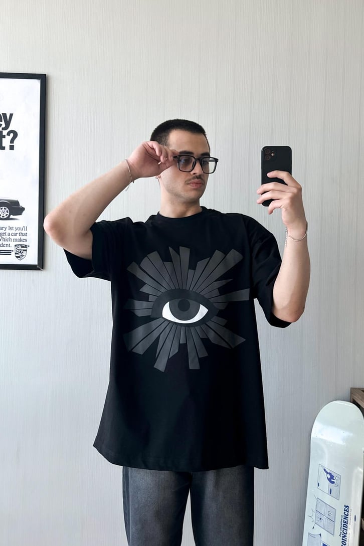Eye Baskılı Beyaz Oversize Tişört