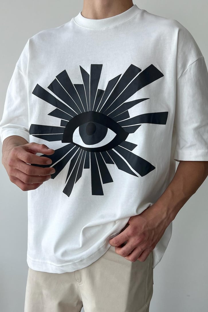 Eye Baskılı Beyaz Oversize Tişört