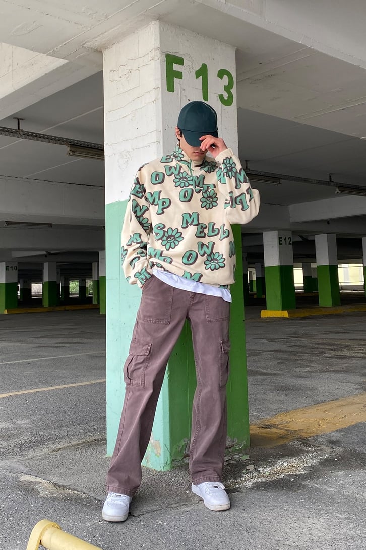 Eyes of Flower Semi Zip-Up Oversize Printed Sweatshirt