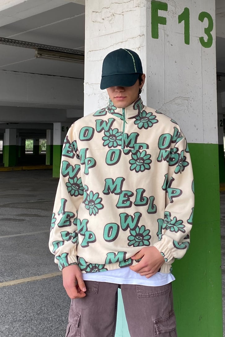 Eyes of Flower Semi Zip-Up Oversize Printed Sweatshirt