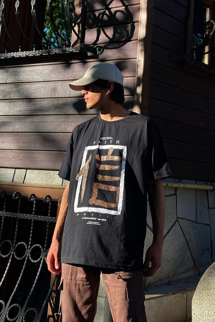 Faith Baskılı Siyah Oversize Tshirt