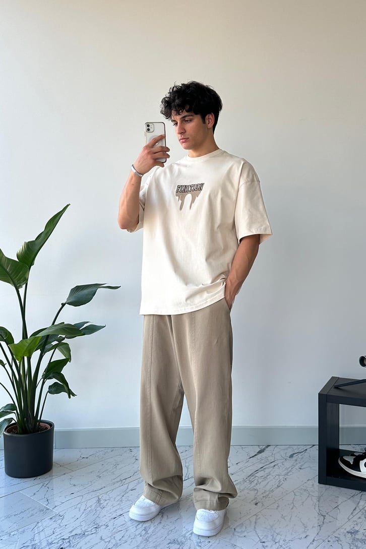 Finition Baskılı Bej Oversize Tişört
