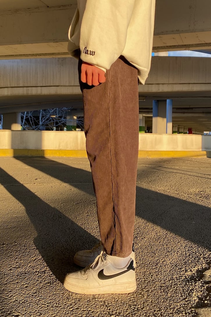 Fitilli Kadife Kahverengi Mom Fit Pants