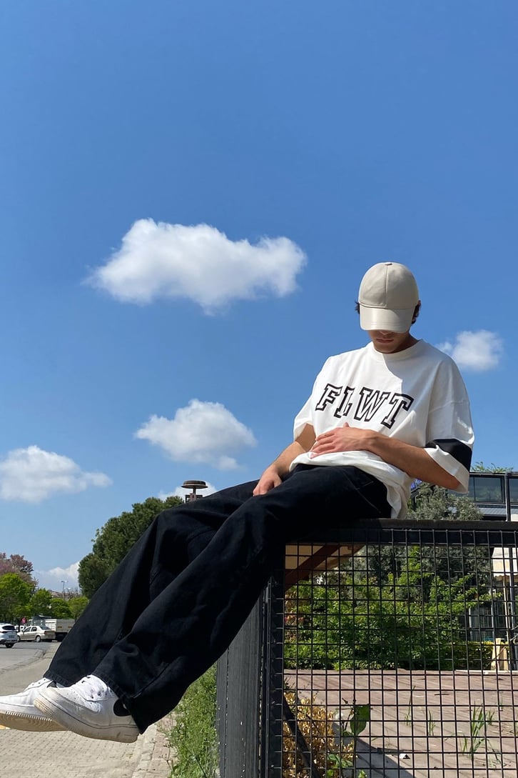 Flat White Baskılı Oversize Tshirt