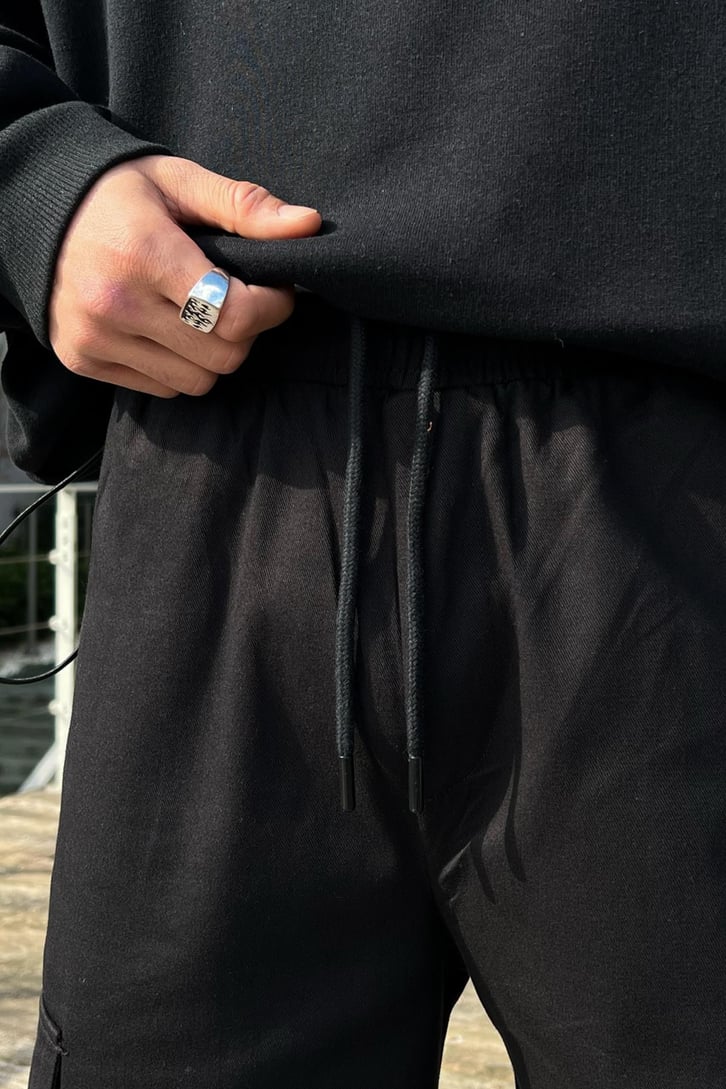 Flaw Atelier Ayarlanabilir Lastikli Siyah Kargo Pantolon