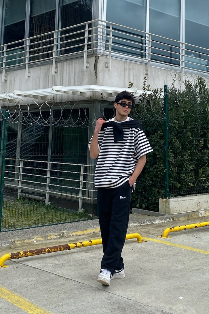 Flaw Atelier Ayarlanabilir Paça Siyah Oversize Sweatpant