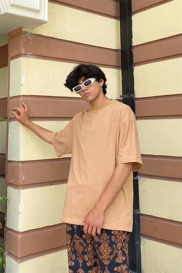 Flaw Atelier Basic Camel Oversize Tshirt