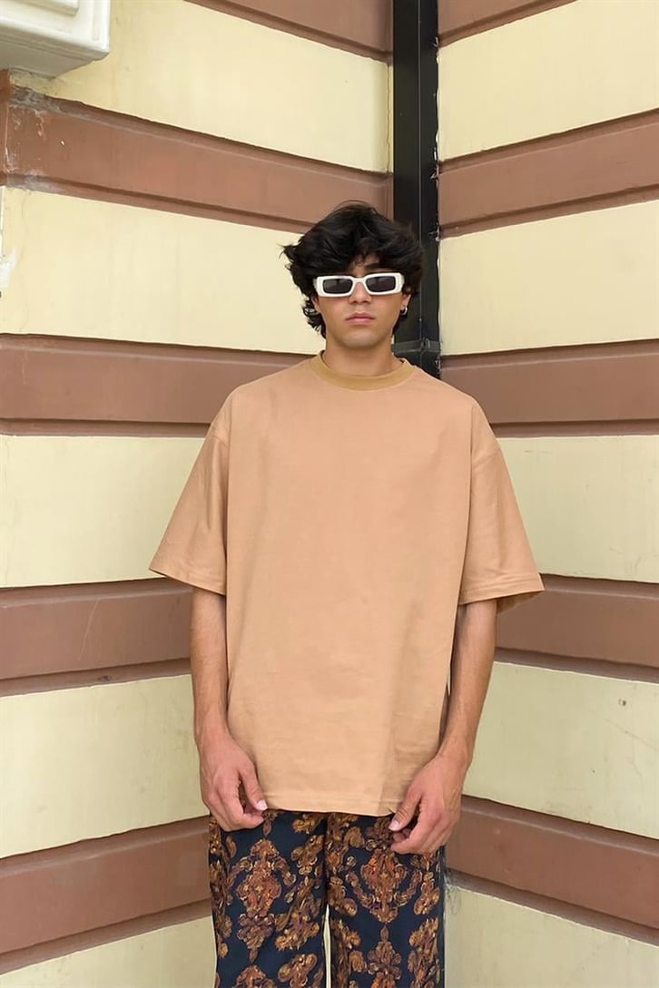 Flaw Atelier Basic Camel Oversize Tshirt