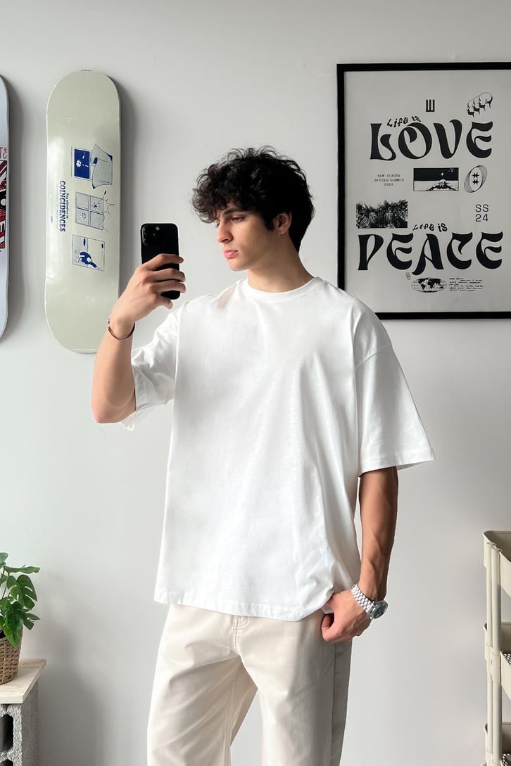 Flaw Atelier Basic Ekru Oversize Tişört
