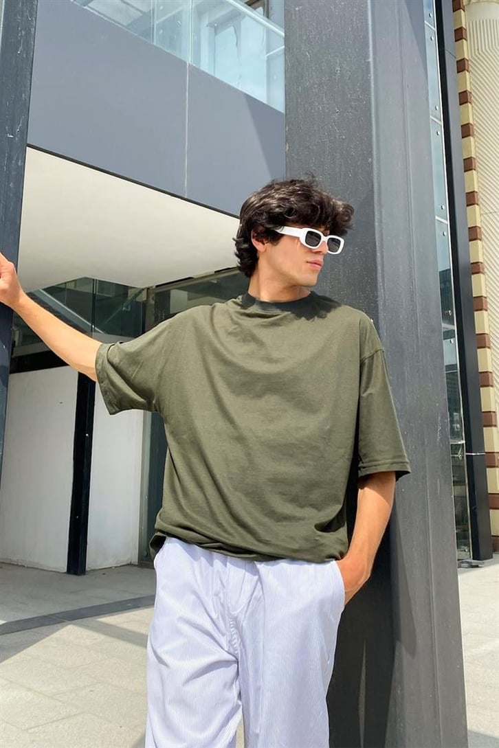 Flaw Atelier Basic Haki Oversize Tshirt