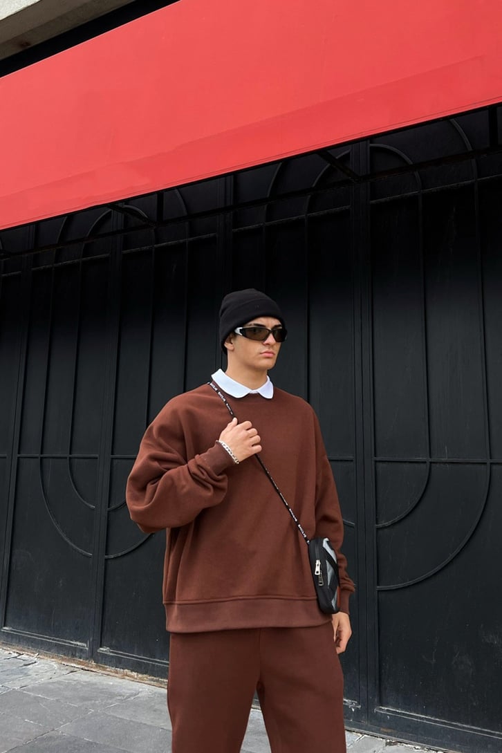 Flaw Atelier Basic Outfit Eşofman Takımı ve Beyaz Çorap