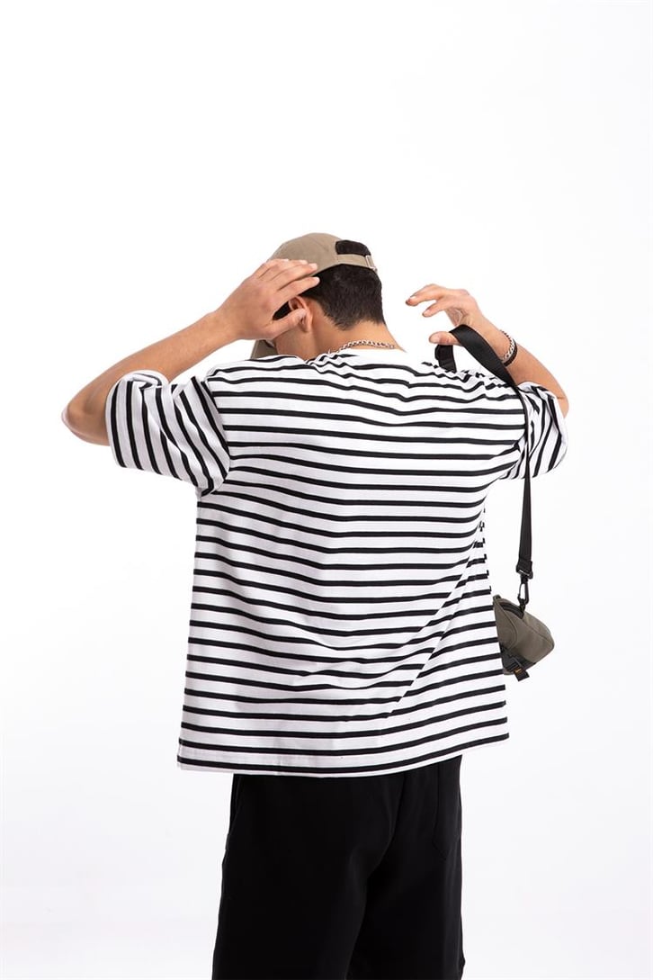 Flaw Atelier Basic Siyah Çizgili Beyaz Oversize Tshirt