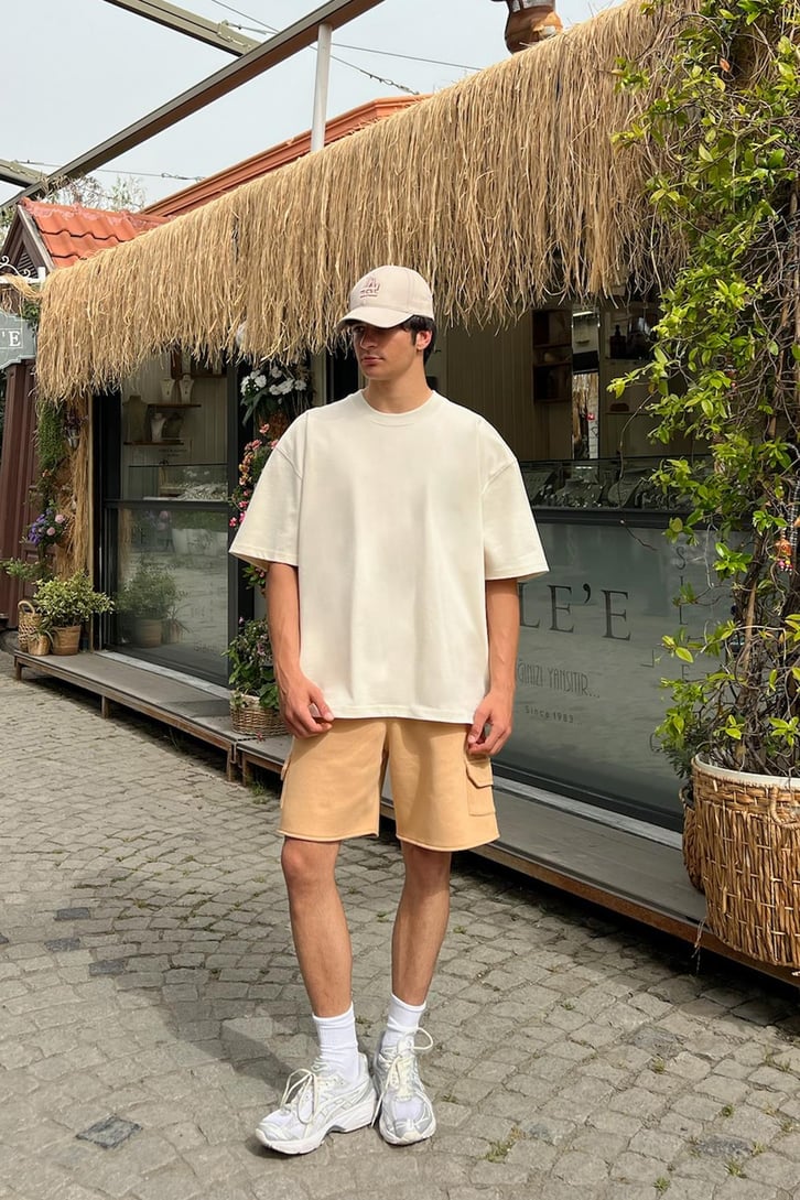 Flaw Atelier Bej Oversize Tişört