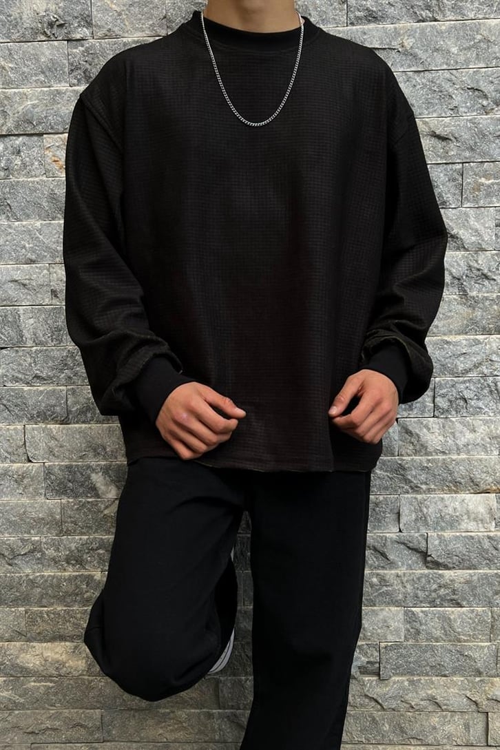 Flaw Atelier Çift Taraflı Siyah Sweatshirt