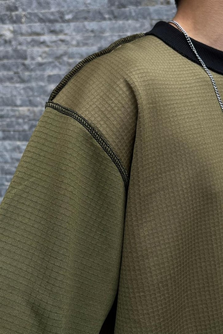 Flaw Atelier Çift Taraflı Siyah Sweatshirt