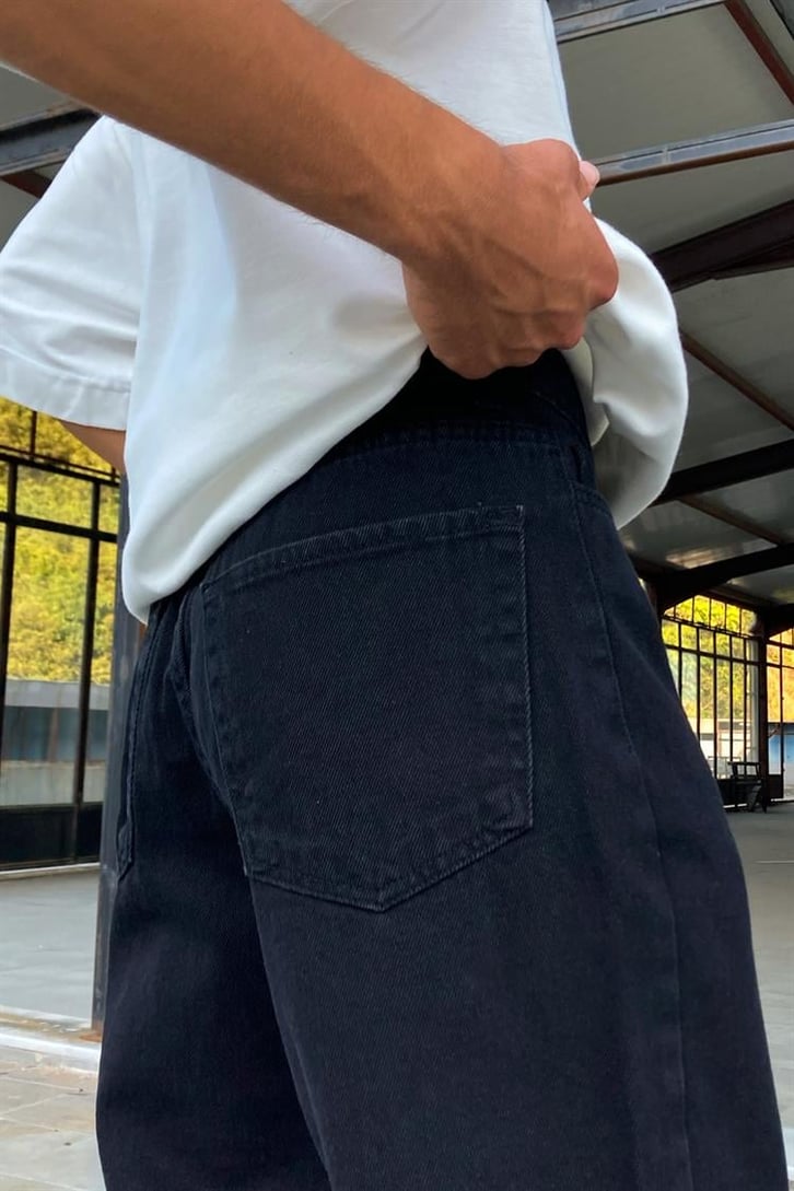 Flaw Atelier Dark Space Basic Losse Fit Jean