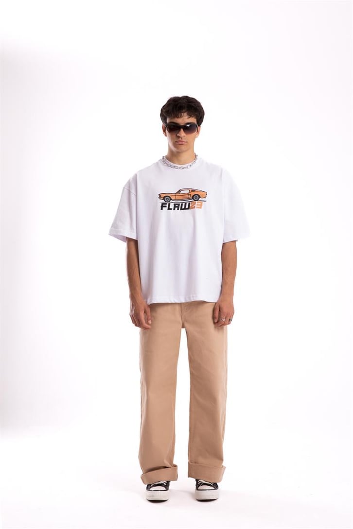 Flaw Atelier Flaw 23 Retro Car Printed Beyaz Oversize Tshirt