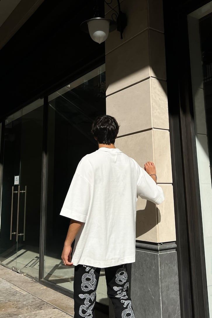Flaw Atelier Flaw Culture Nakışlı White Oversize Tee