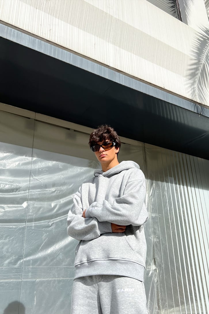 Flaw Atelier Flaw Kol Nakışlı Gri Oversize Sweatshirt