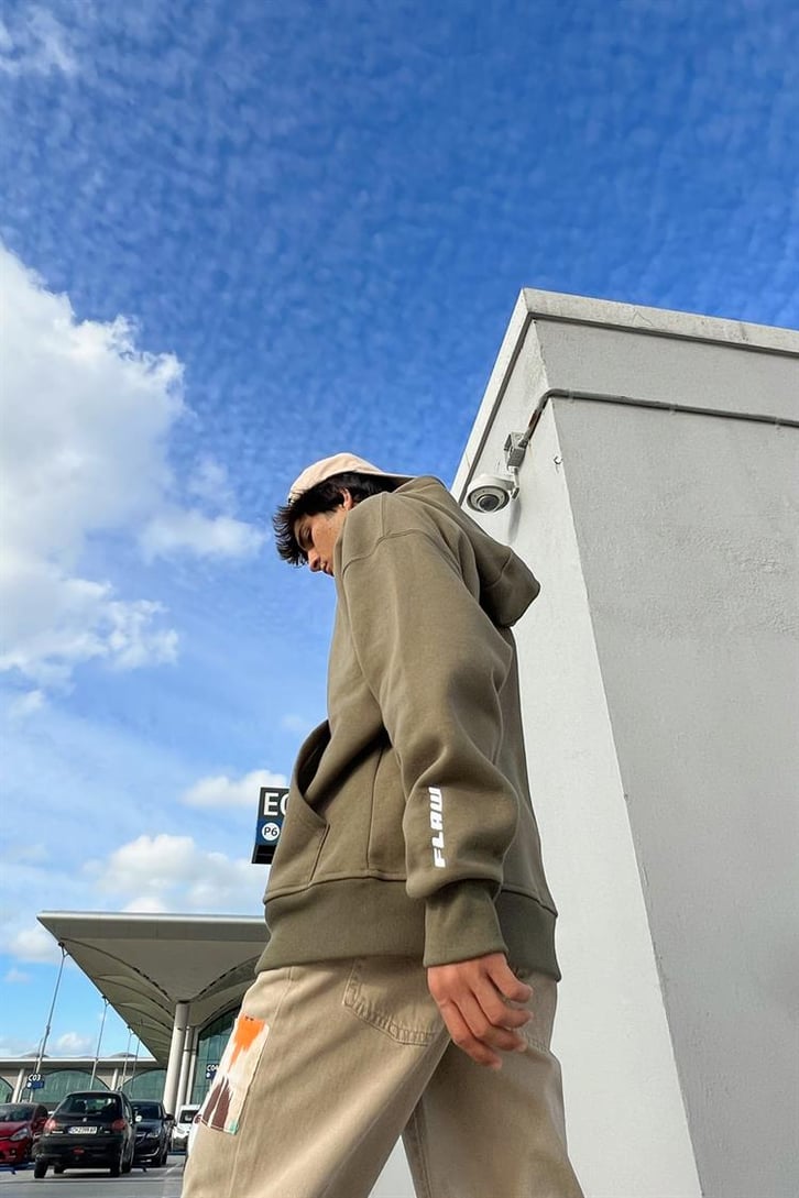 Flaw Atelier Flaw Kol Nakışlı Haki Oversize Hoodie