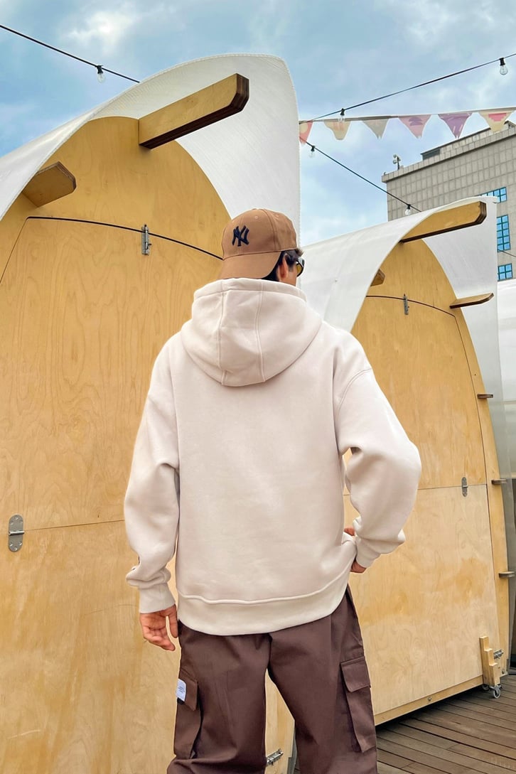 Flaw Atelier Flaw Kol Nakışlı Oversize Sweatshir