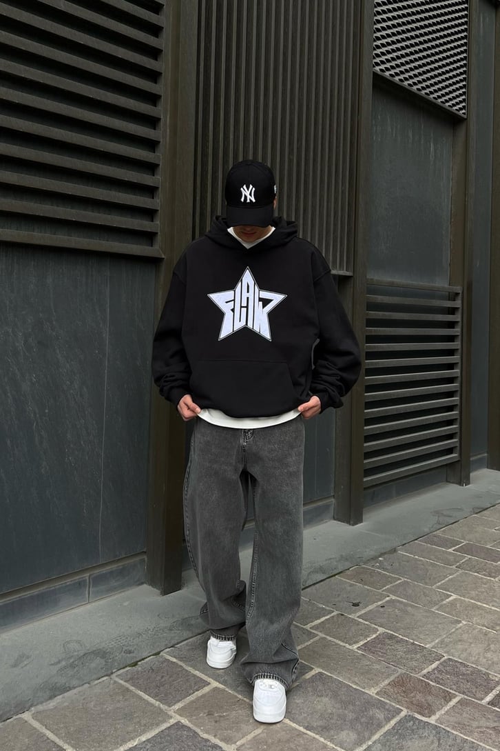 Flaw Atelier Flaw Star Naskışlı Siyah Oversize Hoodie
