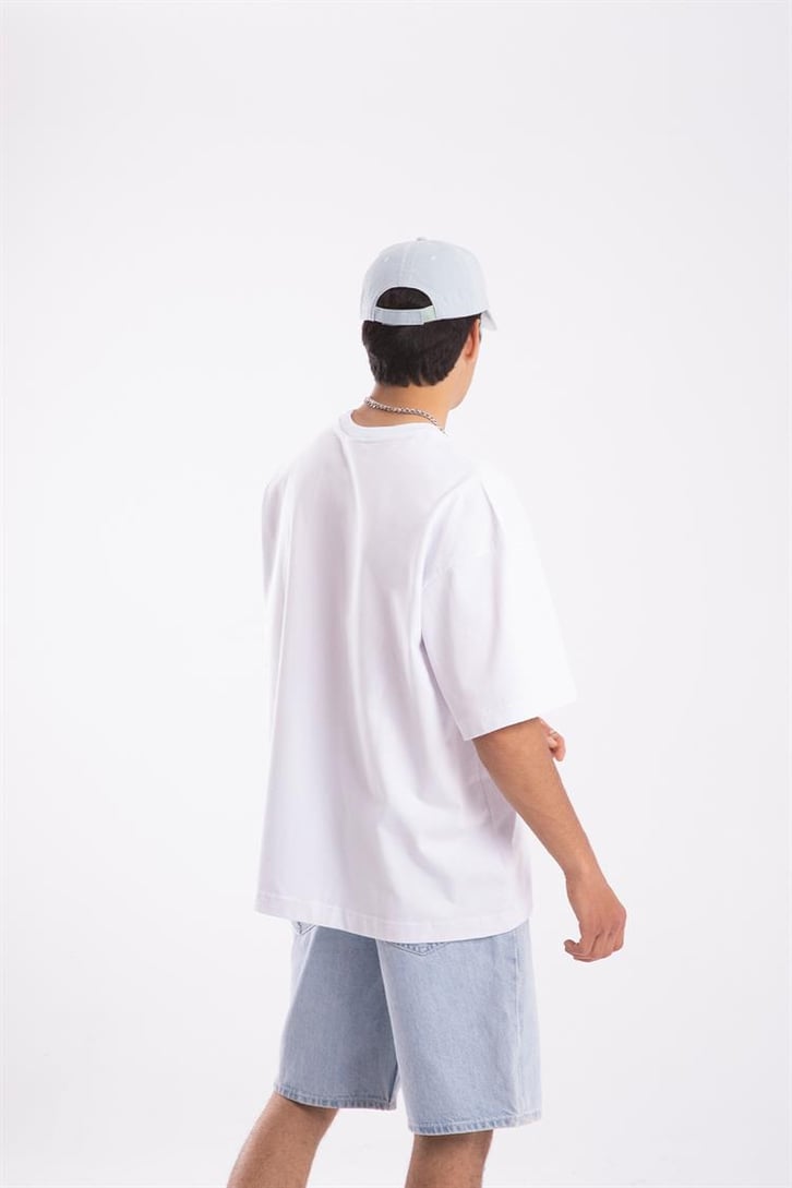 Flaw Atelier Glimps Printed Beyaz Oversize Tshirt